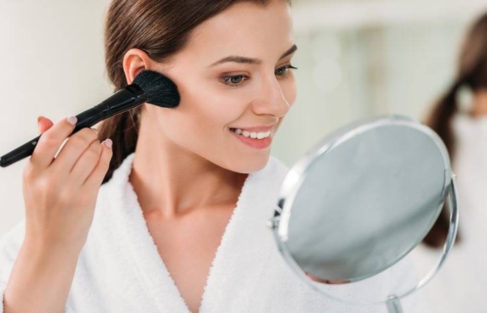 What Is Bronzer Used For?