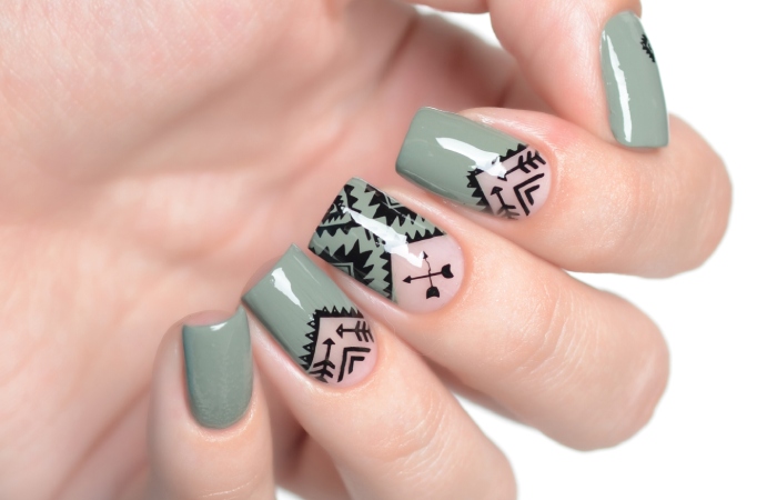 Geometric Nails